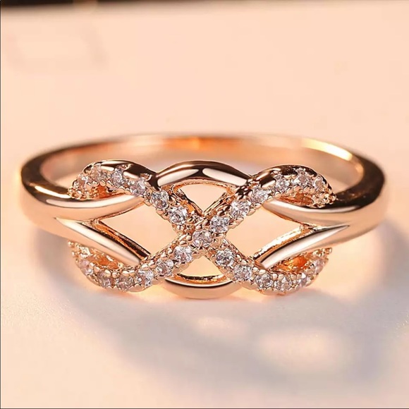 Jewelry - New Cubic Zirconia Crystal Infinite Ring
